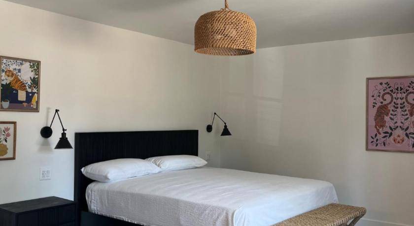 Photo of Bedroom in Anaheim Resort