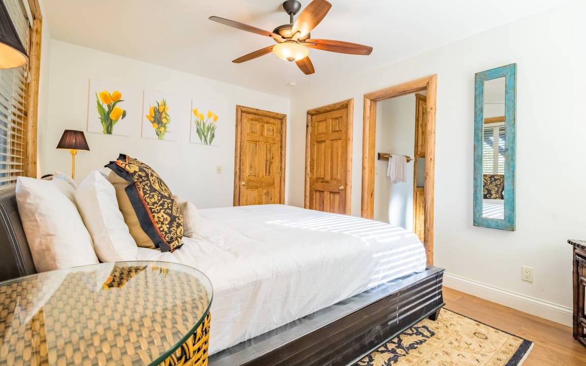 Photo of Bedroom in Upper Moonridge