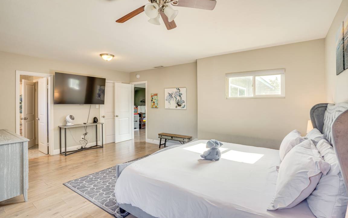 Photo of Bedroom in Northwest Anaheim