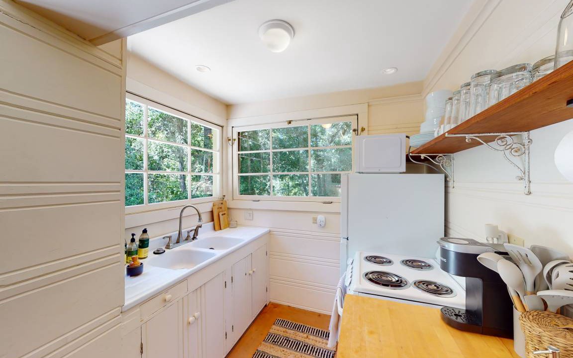 Photo of Kitchen in Forestville