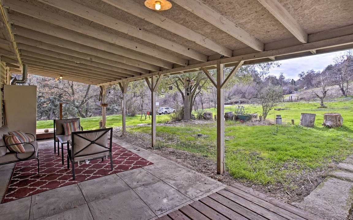 Photo of Others in Mariposa