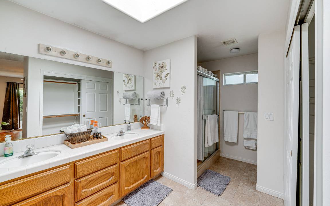 Photo of Bathroom in Bakersfield
