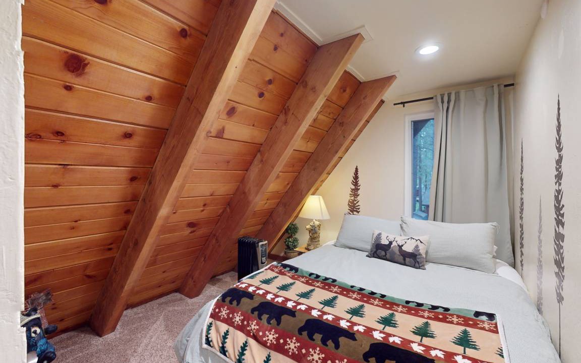 Photo of Bedroom in Black Bart