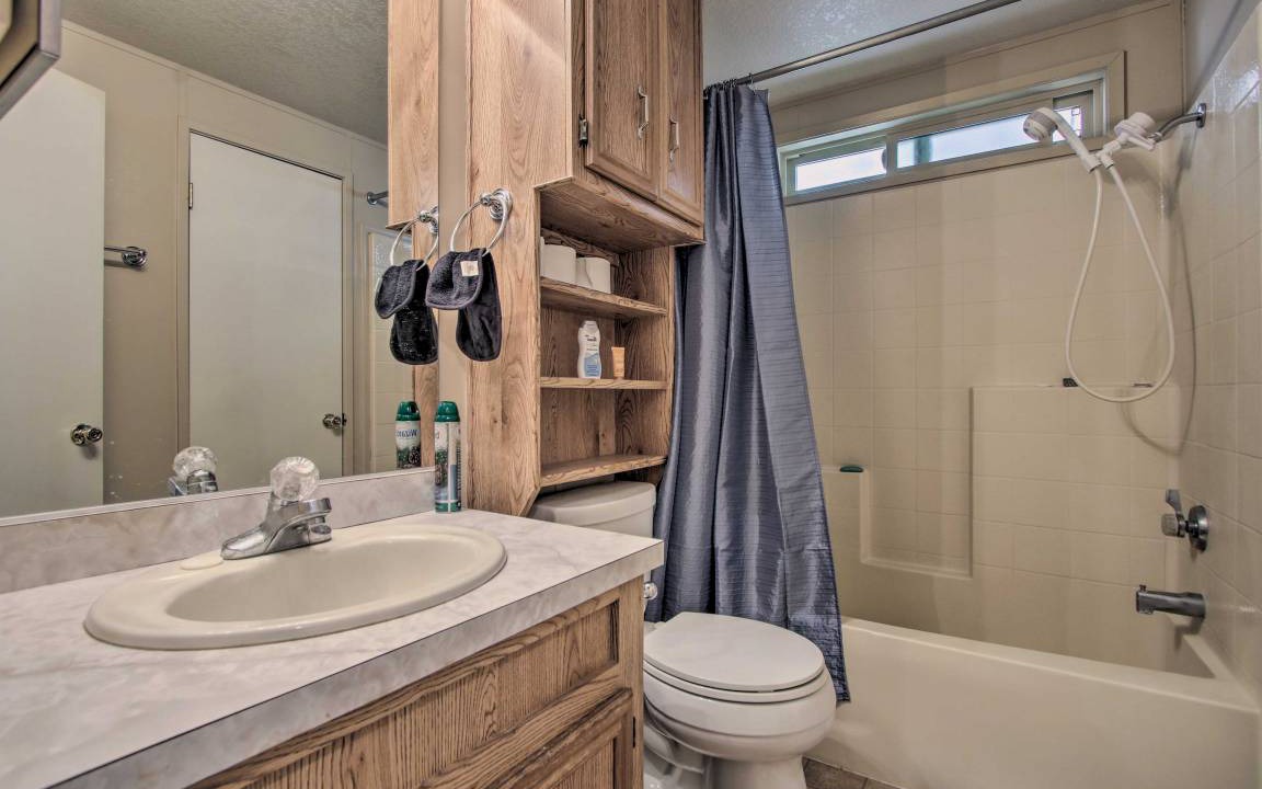 Photo of Bathroom in Wofford Heights