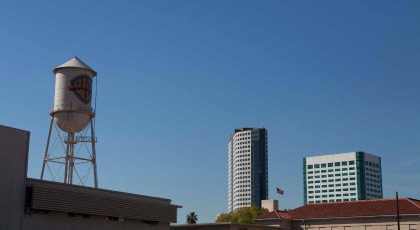 Photo of Others in Burbank