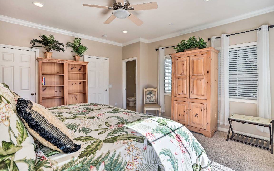 Photo of Bedroom in Blue Jay