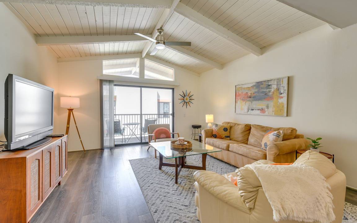 Photo of Livingroom in Sunrise Vista Chino