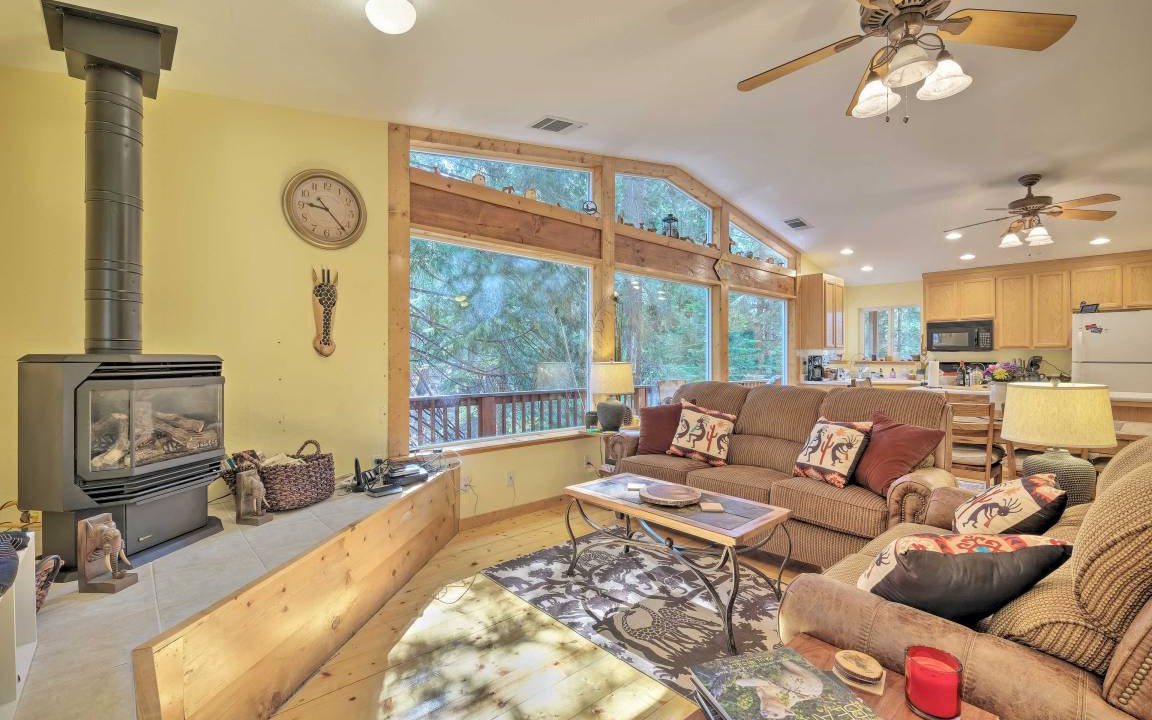 Photo of Livingroom in Arnold