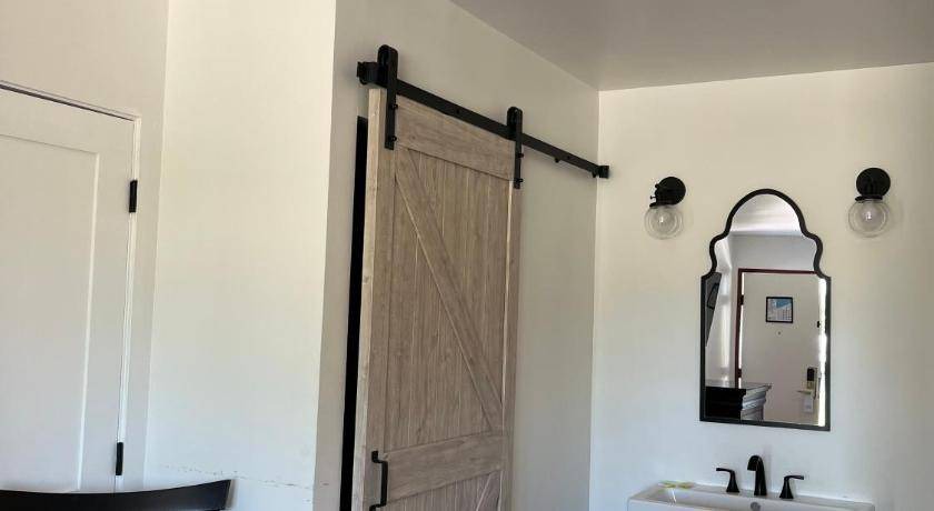 Photo of Bathroom in Anaheim Resort