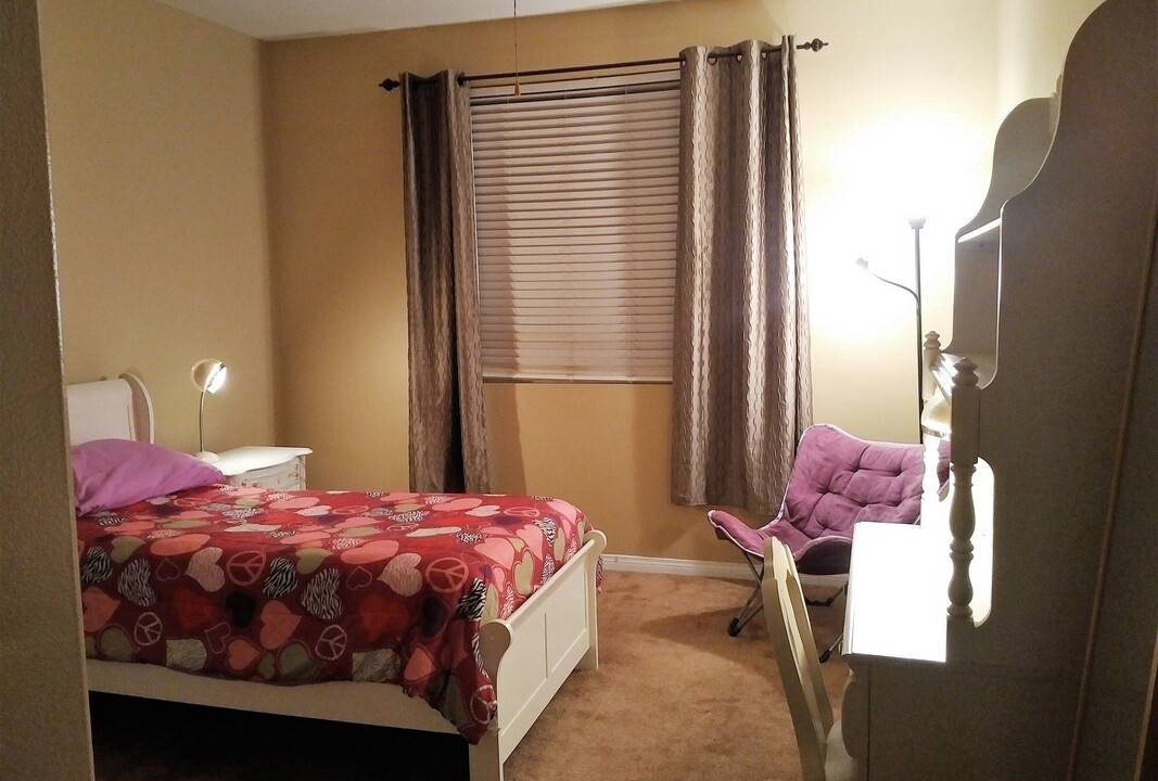 Photo of Bedroom in Corona