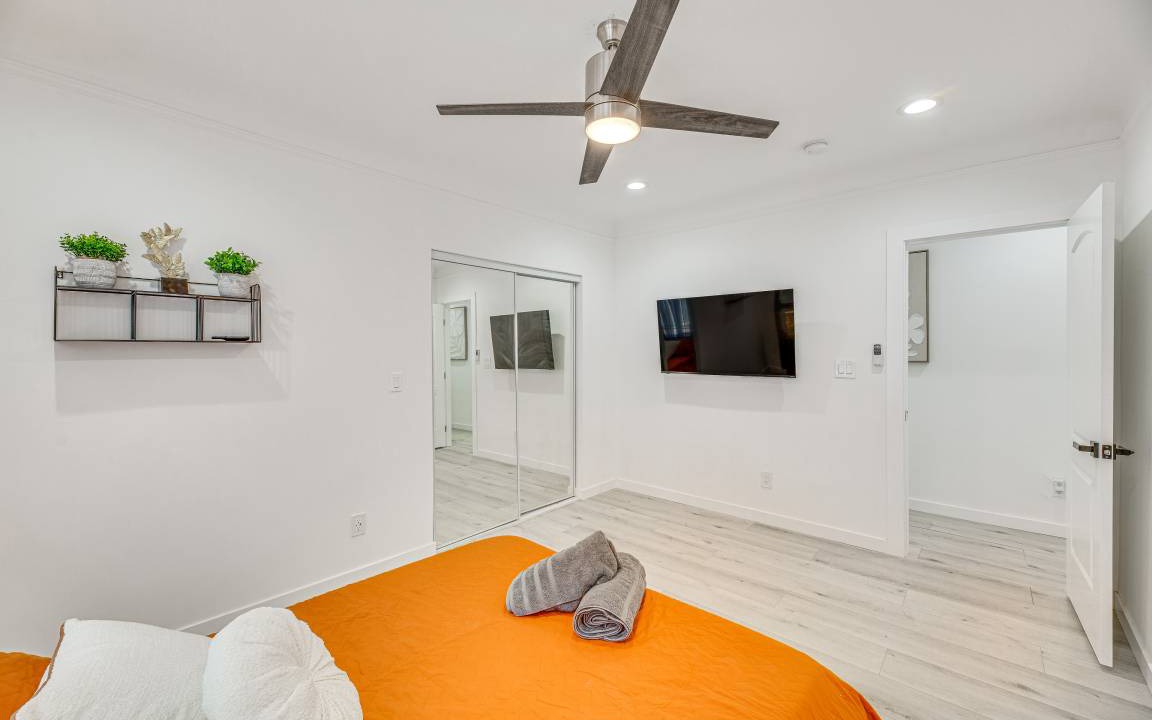 Photo of Bedroom in East Los Angeles