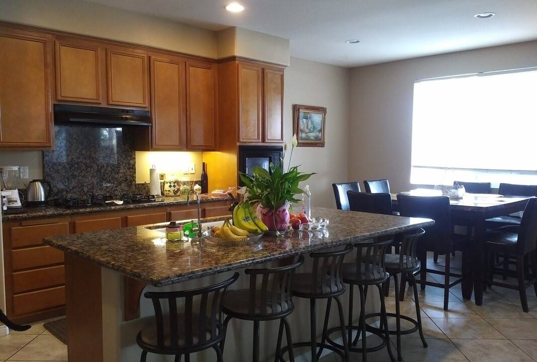 Photo of Kitchen in Corona
