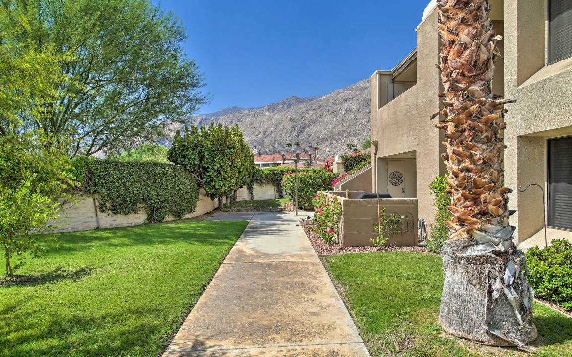 Photo of Others in Downtown Palm Springs