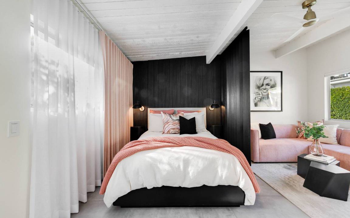 Photo of Bedroom in Historic Tennis Club