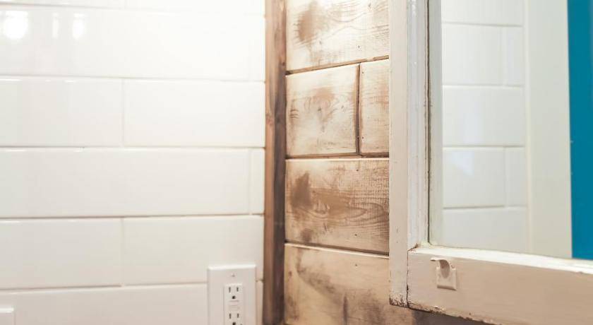 Photo of Bathroom in Mariposa