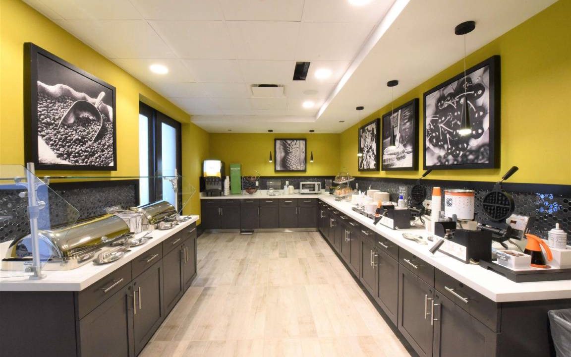 Photo of Kitchen in Airport Area