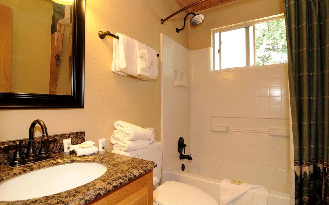 Photo of Bathroom in Fox Farm