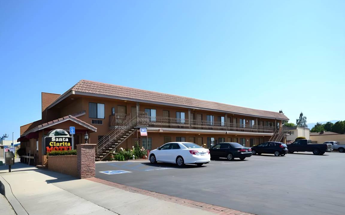 Photo of Others in Newhall