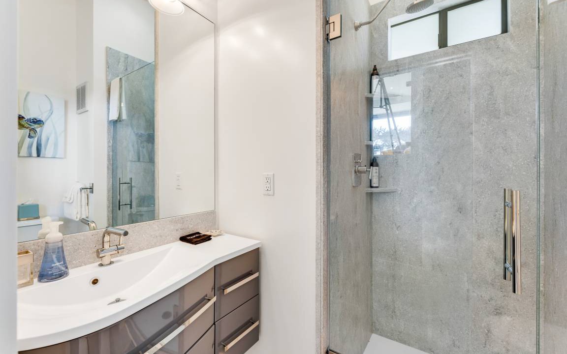 Photo of Bathroom in Bodega Bay
