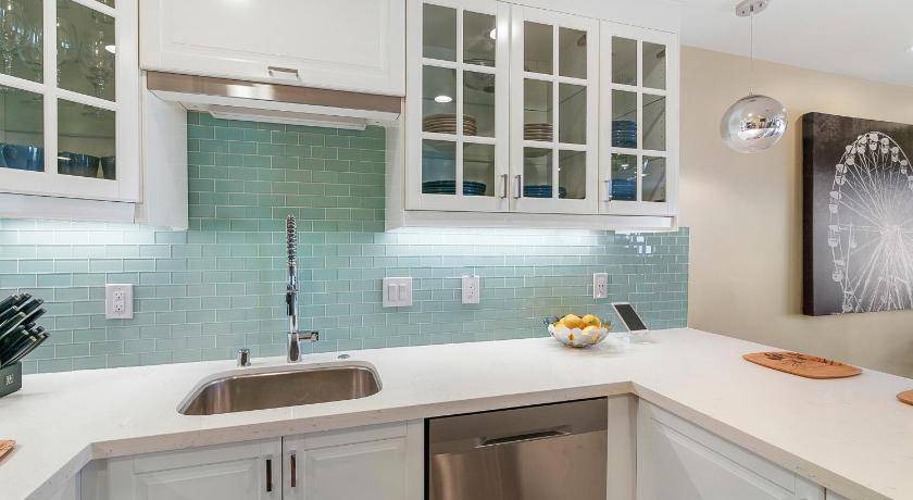Photo of Kitchen in Hermosa Village
