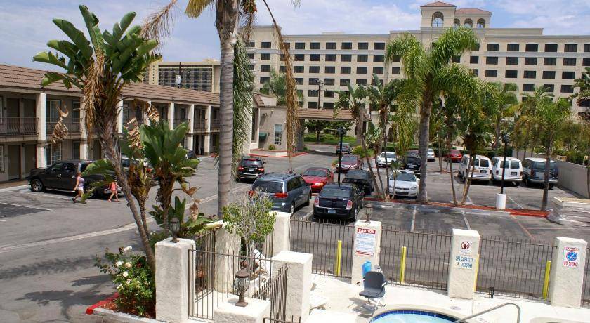 Photo of Others in Anaheim Resort