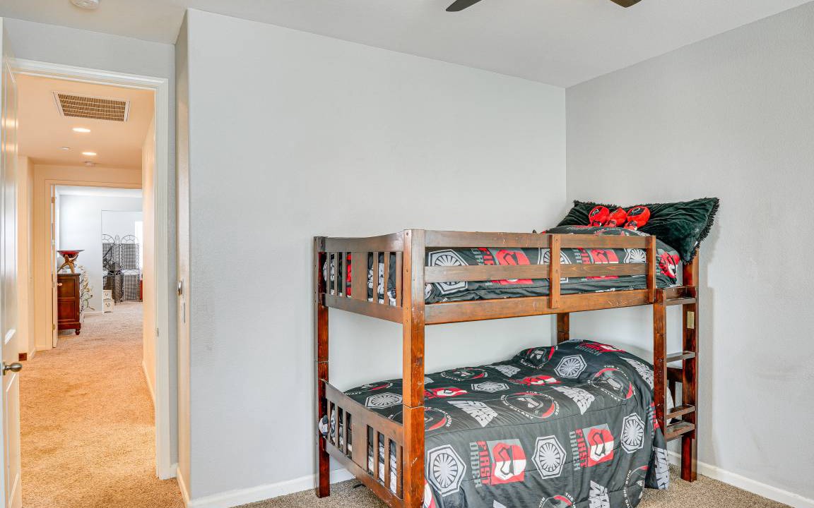 Photo of Bedroom in Bakersfield