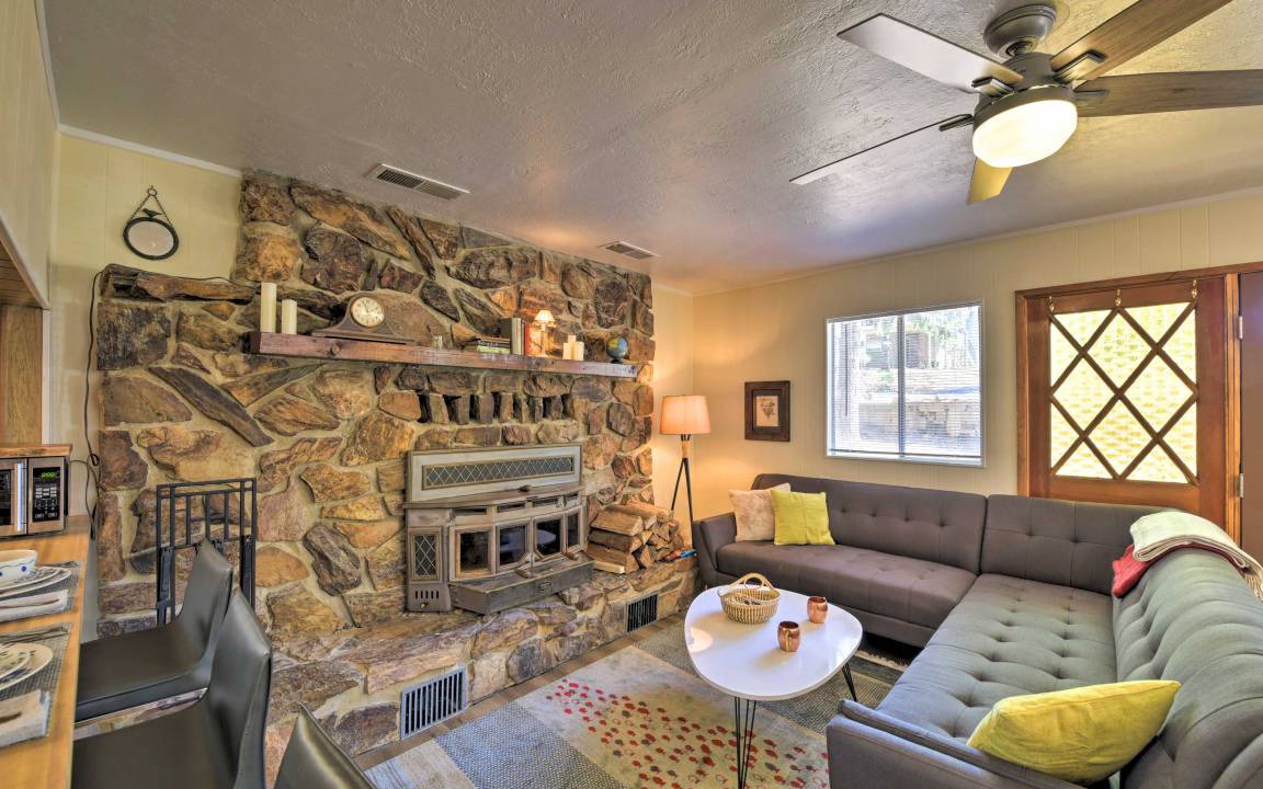 Photo of Livingroom in Glencoe