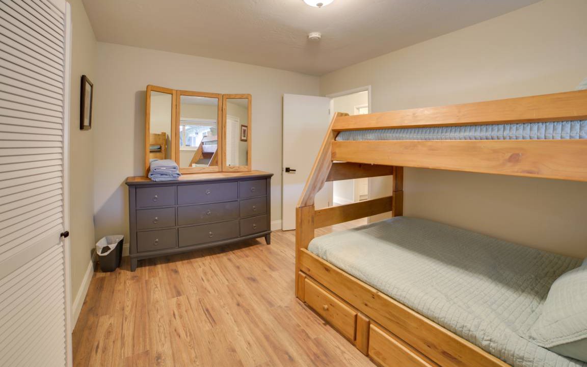 Photo of Bedroom in Salinas