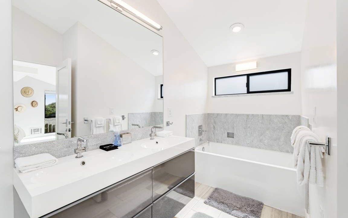 Photo of Bathroom in Bodega Bay