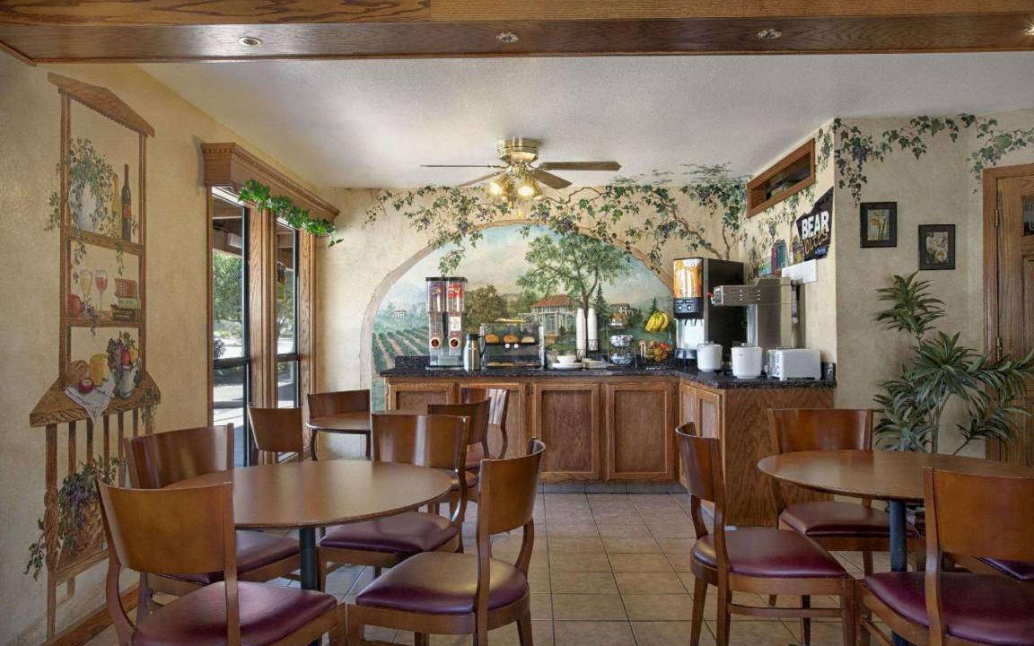 Photo of Livingroom in Lemoore