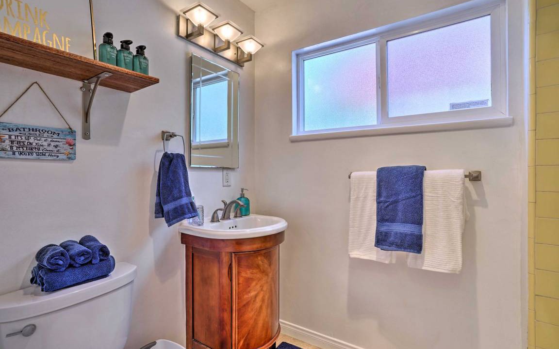 Photo of Bathroom in Laguna Beach