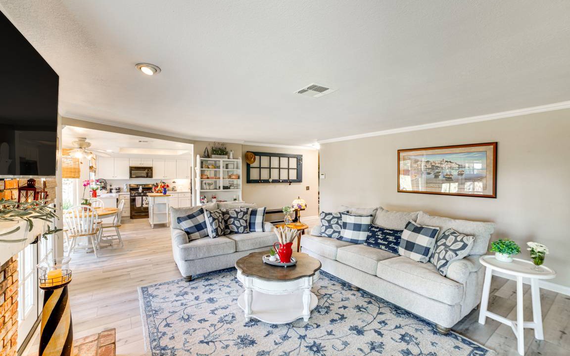 Photo of Others in Estates at Canyon Crest