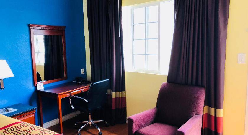 Photo of Bedroom in Culver - West