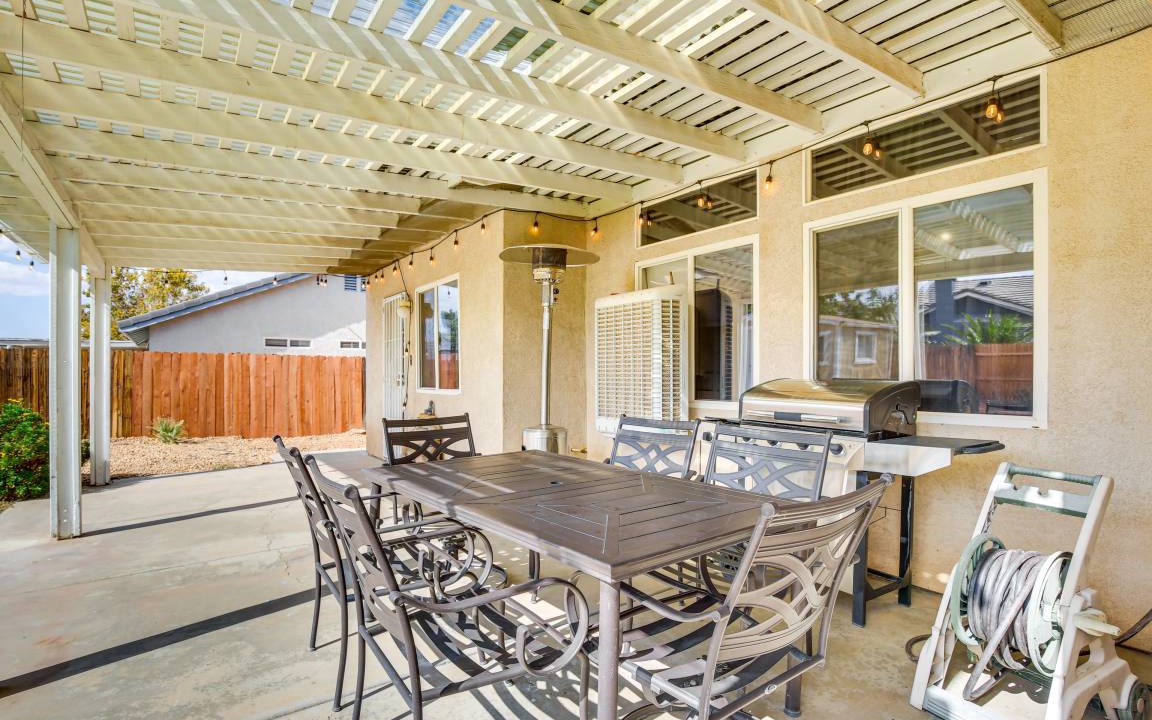 Photo of Patio Balcony in Victorville