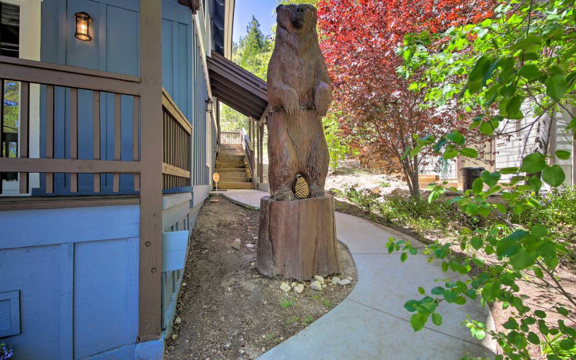 Photo of Others in Lake Arrowhead