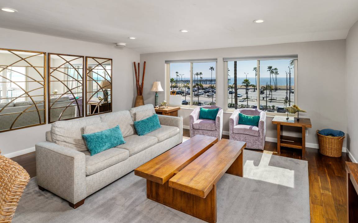 Photo of Others in Balboa Peninsula