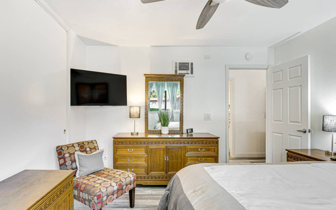 Photo of Bedroom in Loma Alta