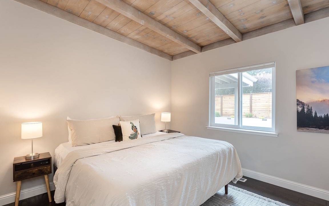 Photo of Bedroom in Del Monte Forest