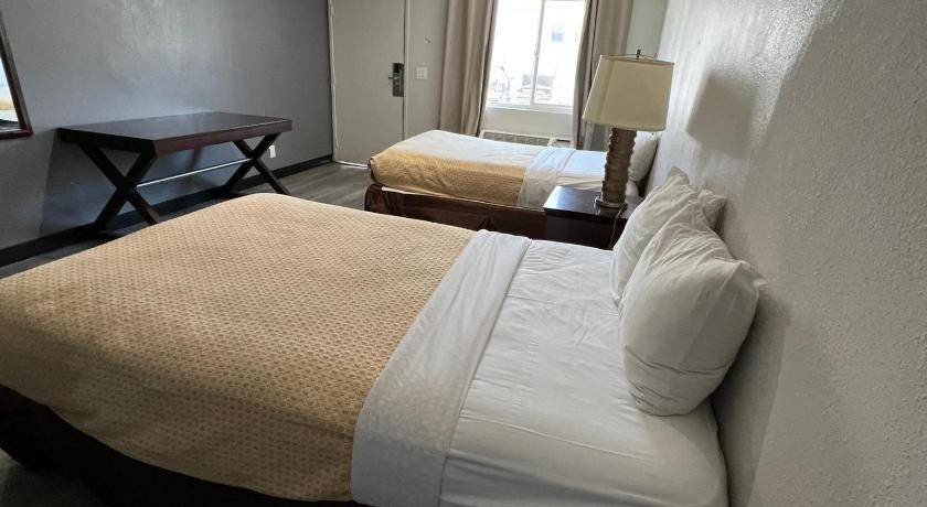 Photo of Bedroom in Sylmar