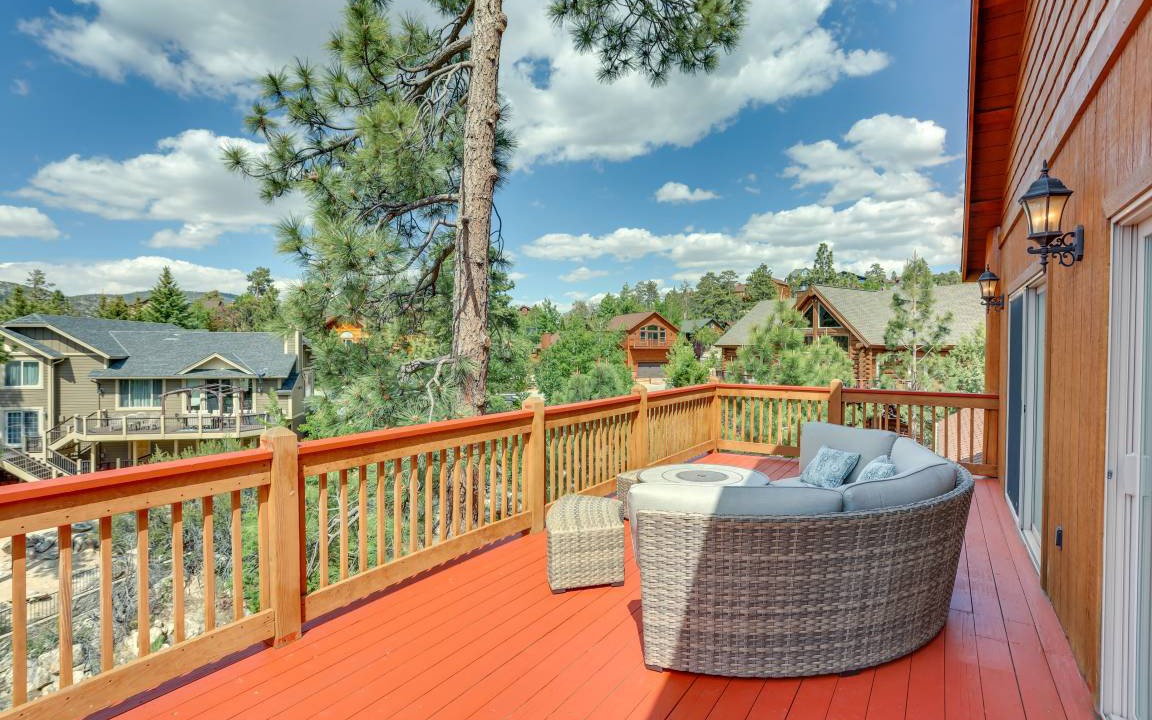 Photo of Patio Balcony in Castle Glen Estates
