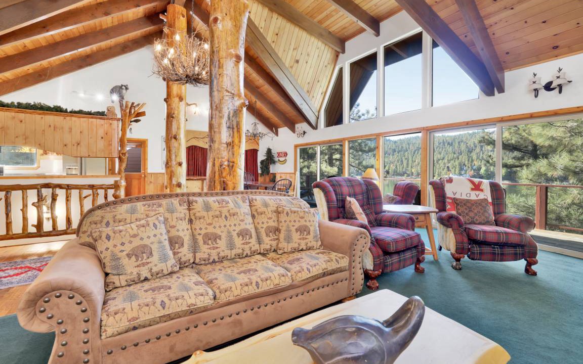 Photo of Livingroom in Boulder Bay