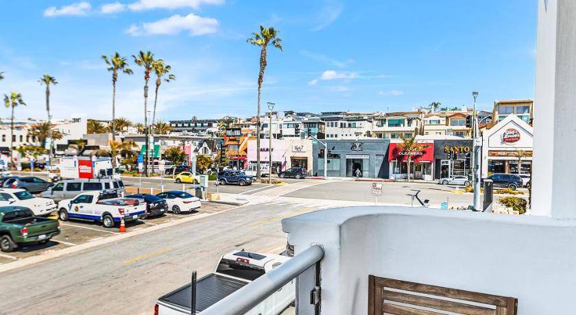 Photo of Others in Hermosa Beach
