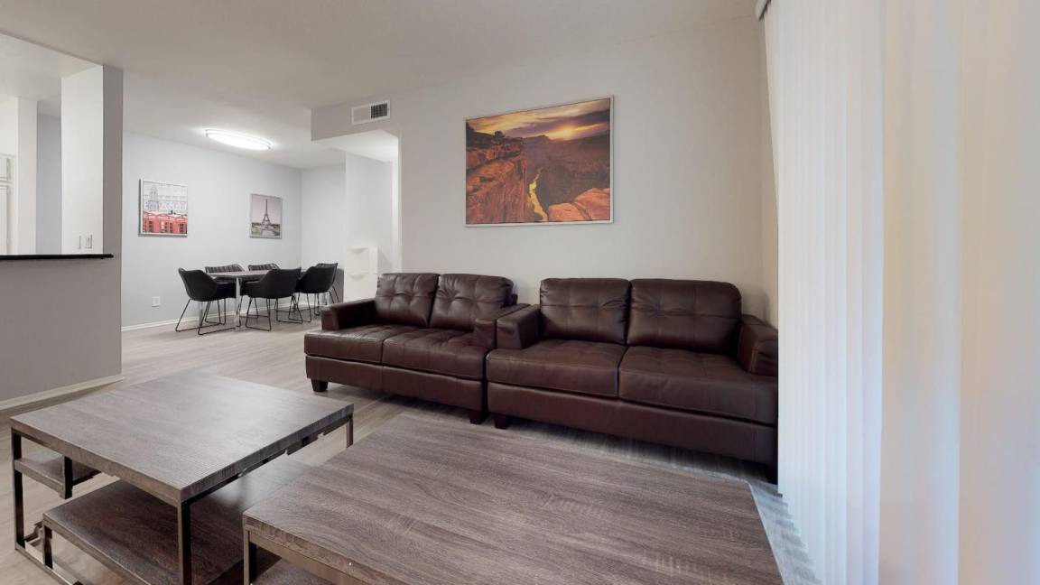 Photo of Livingroom in Magnolia Park