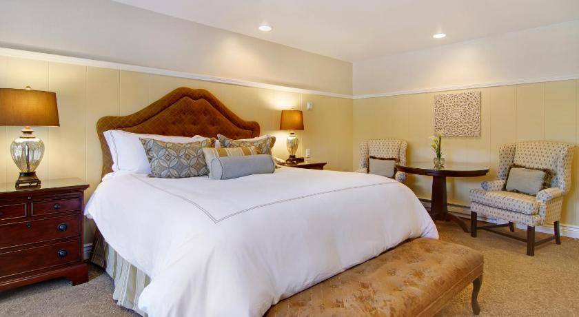 Photo of Bedroom in Golden Rectangle