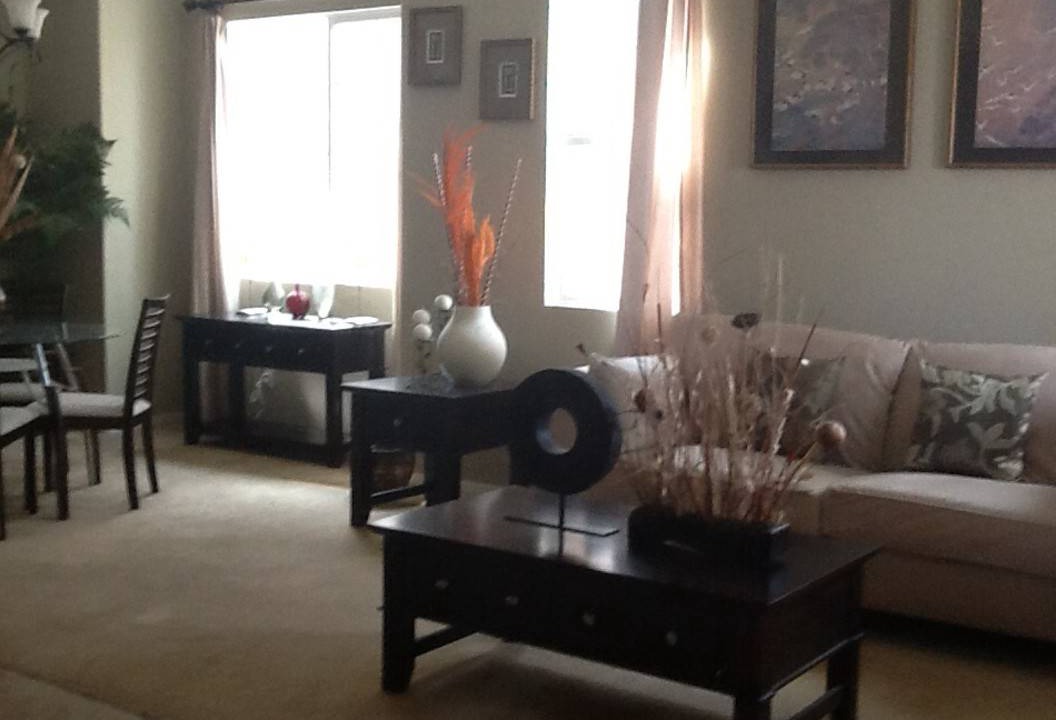 Photo of Livingroom in Palmdale