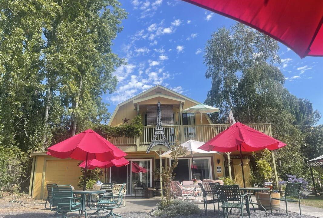 Photo of Others in Sebastopol