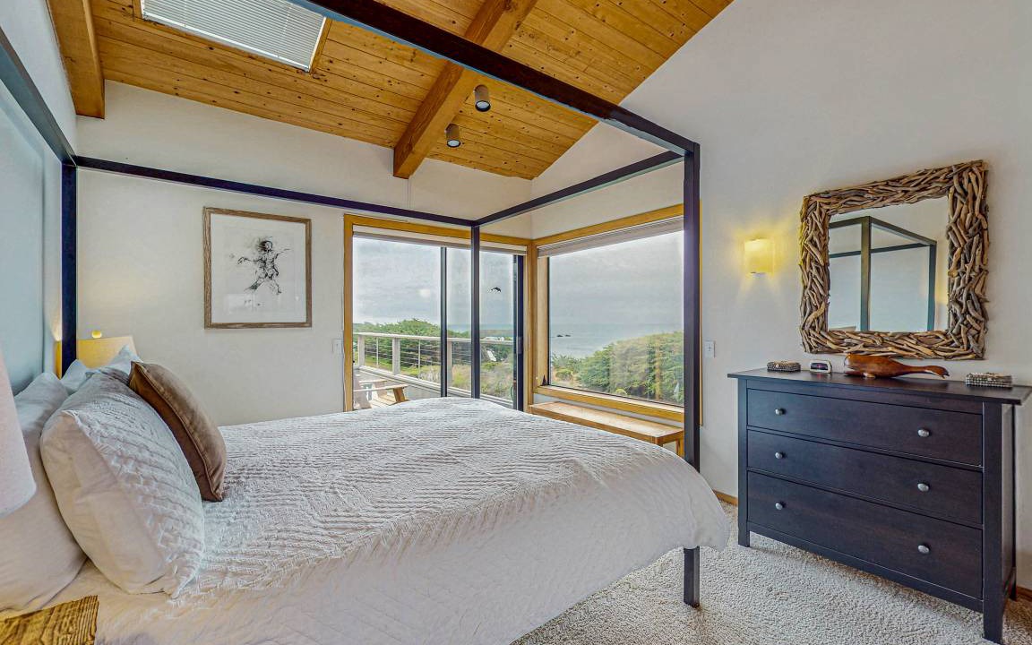 Photo of Bedroom in Sea Ranch