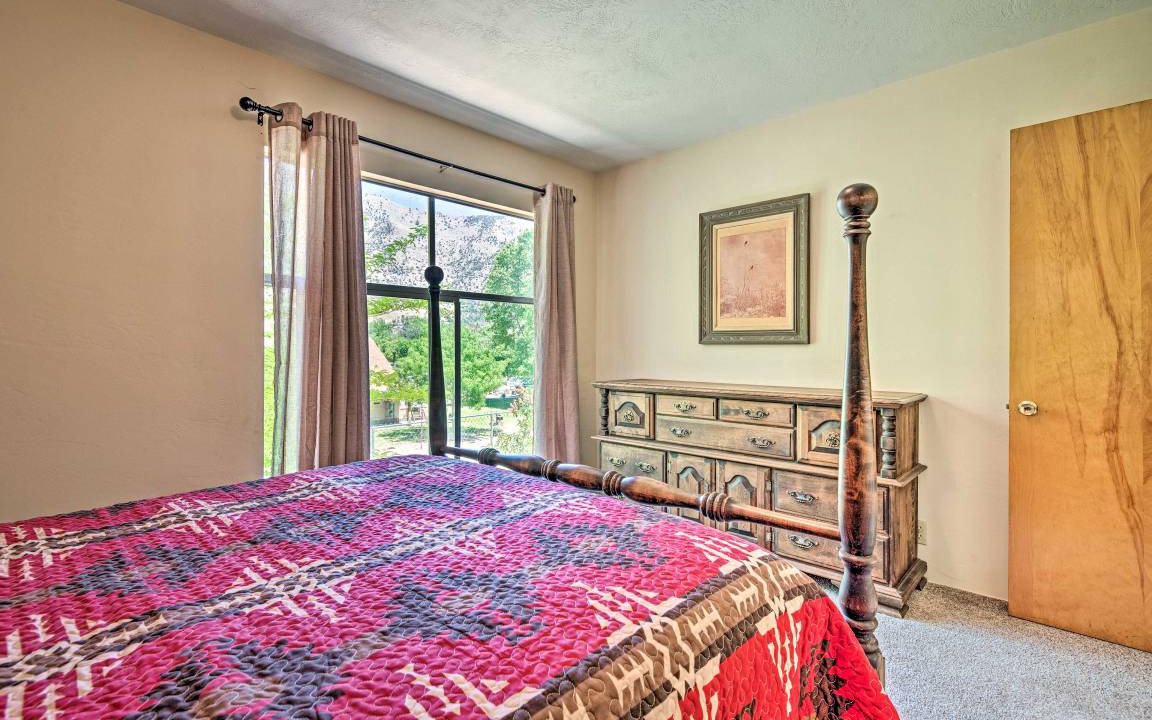 Photo of Bedroom in Kernville