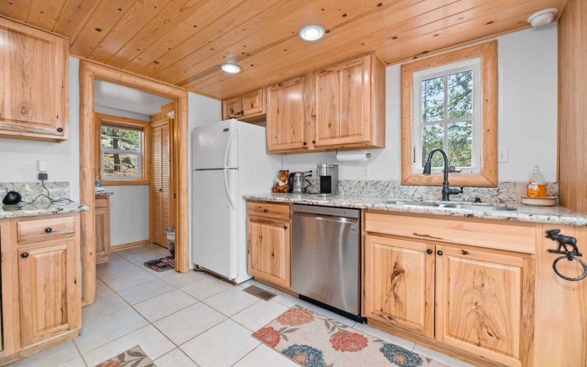 Photo of Kitchen in Boulder Bay