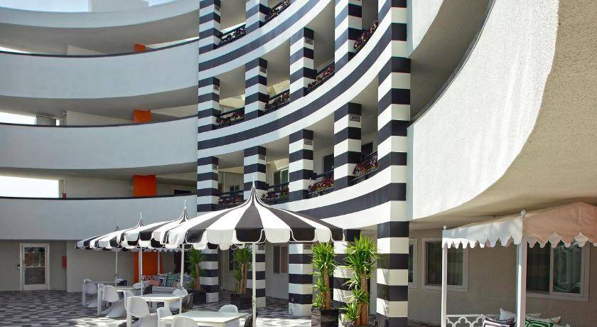 Photo of Patio Balcony in Pico - Robertson